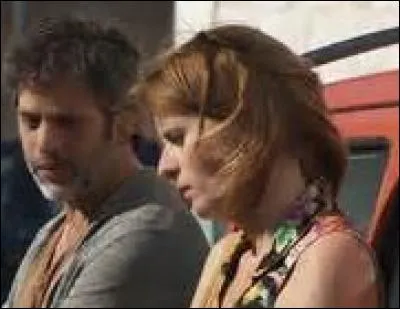 Où Sacha et Luna envisagent-ils de partir en vacances ?