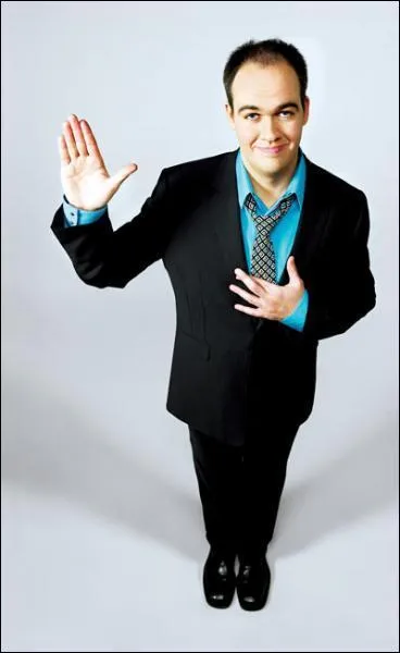 Il s'appelle Guy Nantel et il...