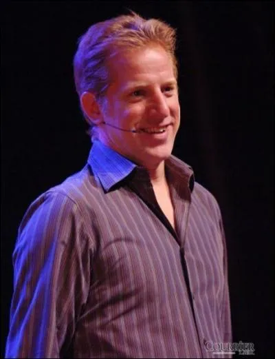 Il s'appelle Franois Massicotte et il...