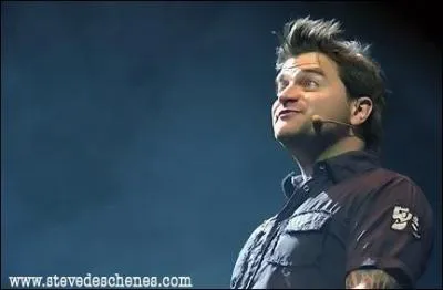 Il s'appelle Patrick Groulx et il...