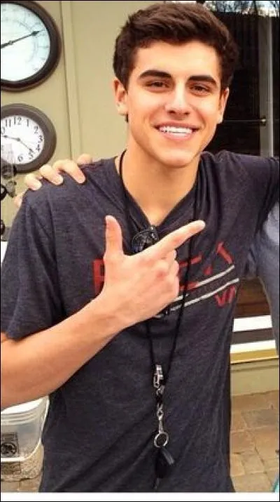 Quel est son nom entier ?