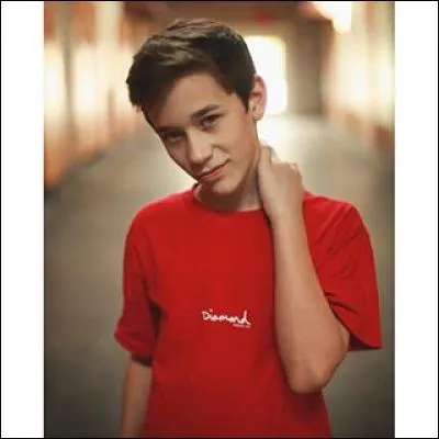 Lequel des frères Rowland est-il ?