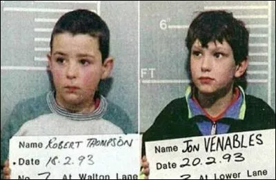 Jon Venables et Robert Thompson avaient ____ lorsqu'ils ont lapidé et frappé à coup de briques et de barres de fer le petit Jamie.