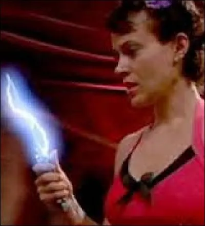 Épisode 21 : Gideon complote avec des démons pour que les surs se retrouvent au cur d'un jeu télévisé démoniaque appelé...