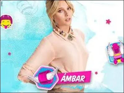 De qui Ambre est-elle jalouse ?