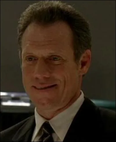 Pourquoi Edward Mars a-t-il pris ce vol ?