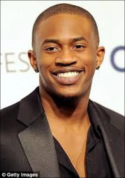 Qui interprète Walt Lloyd ?