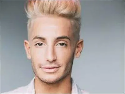 Quels sont le nom et le prénom de son frère ?