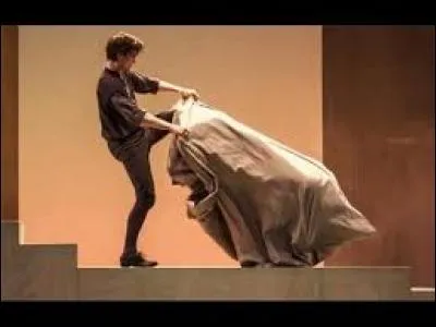 Après avoir récupéré l'argent, Scapin désire jouer un mauvais tour à Géronte. Pourquoi ?