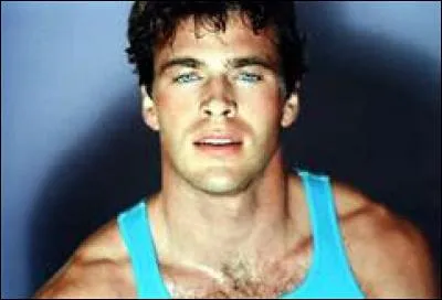 Jon-Erik Hexum est mort à cause :