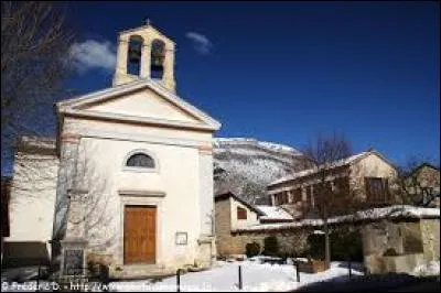 Nous terminons cette balade dans les Hautes-Alpes, &agrave; Saint-Pierre-d'Argen&ccedil;on. Nous sommes en r&eacute;gion ...