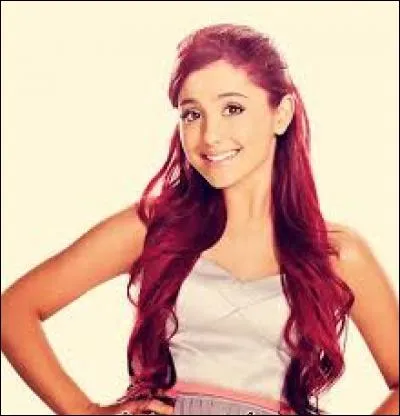 Quand a-t-elle sorti son premier single ?