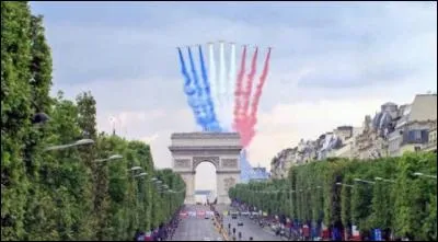 Cette fête nationale commémore deux événements dont...