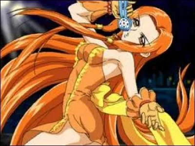 De qui Sara est-elle amoureuse le premier (amour de jeunesse) ?