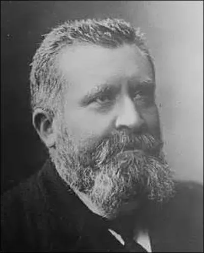 Quel homme politique originaire de la France fut assassiné en 1914 pour cause de son pacifisme ?