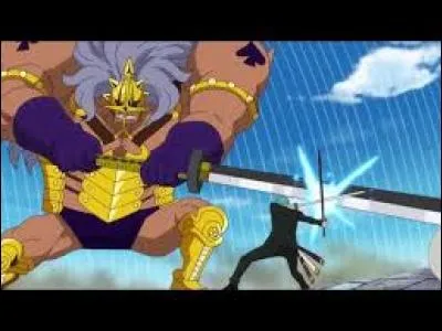 Dans quel arc apparaît-il pour la première fois ?