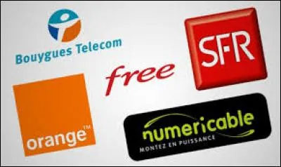 Quel fut le tout premier fournisseur d'accès Internet grand public en France parmi les choix ci-dessous ?