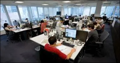 En France depuis quelle année est utilisé Internet par le grand public ?