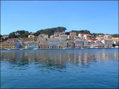 Dans quel pays vous baigneriez-vous si vous êtiez à Mali Lošinj ?