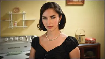 De qui Sansouci est-il amoureux ?