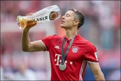 Plus dur, quel a été le premier club de Robert Lewandoski ?
