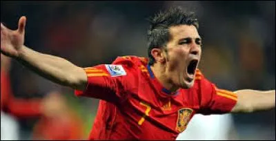 Et pour finir, où a commencé David Villa ?