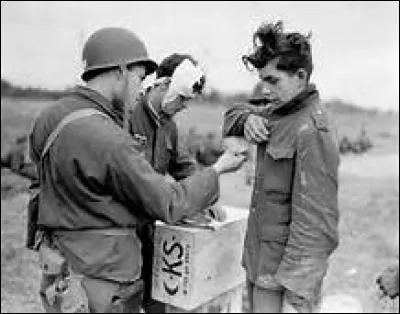 De quelle "race" Hitler aurait-il voulu permettre la domination dans toute l'Europe ?