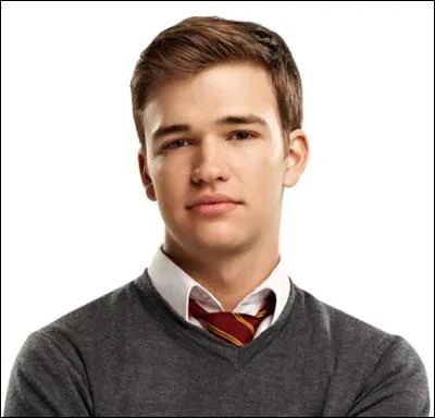 Avec qui sort le magnifique Eddie ?