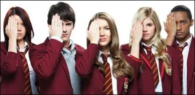 Quel est le vrai nom de Nina Martin ?