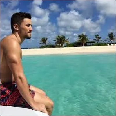 Comment s'appelle son deuxième album ?