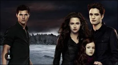 De qui Bella est-elle amoureuse ?