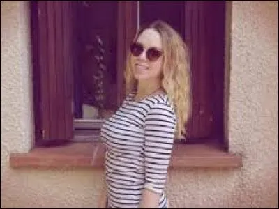 Comment s'appelle la chaîne de cette YouTubeuse ?