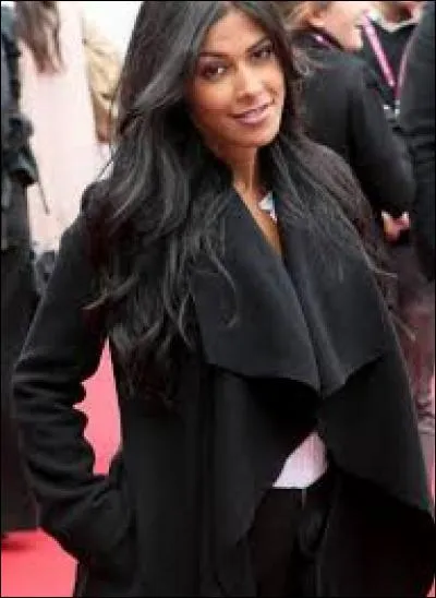 Comment se prénomme le fils d'Ayem Nour ?