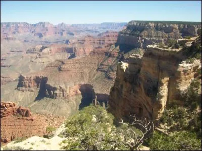 Il existe pas mal de clichés associant une nationalité à un certain comportement en vacances. Vous seriez plutôt :