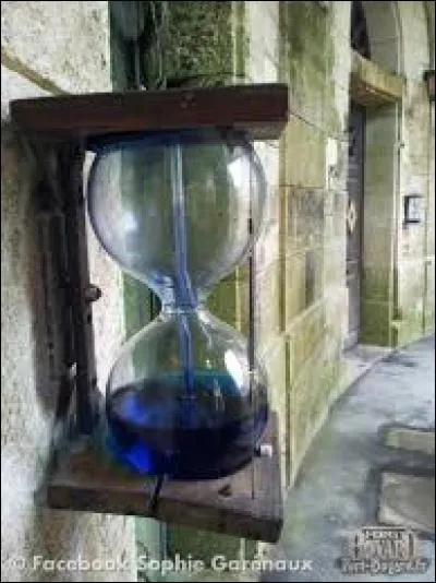 Quelle est la règle du jeu, si un candidat ne sort pas d'une épreuve avant la fin du temps qu'il lui est imparti ?