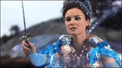 Qui est-elle dans le monde réel ?