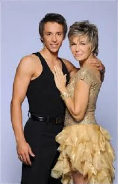 Qui est la candidate qui danse avec Grégoire Lyonnet ?