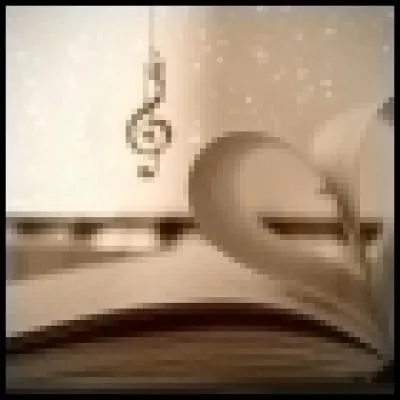 Quel groupe Lolitalaura adore-t-elle ?