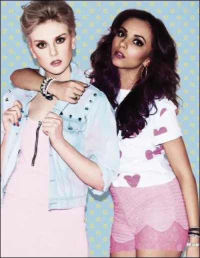 Où sont nées Perrie et Jade ?