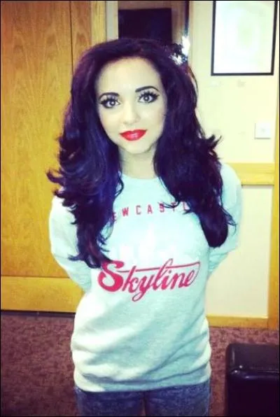 Quel est le nom complet de Jade ?