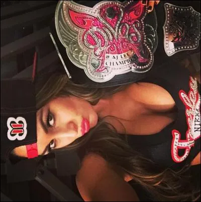 Combien de fois a-t-elle été championne des Divas ?