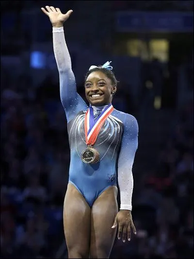 Qui Simone Biles a-t-elle rencontré lors des JO de Rio 2016 ?
