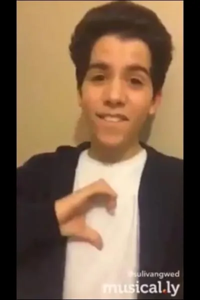 Qui a inventé le signe cur ?