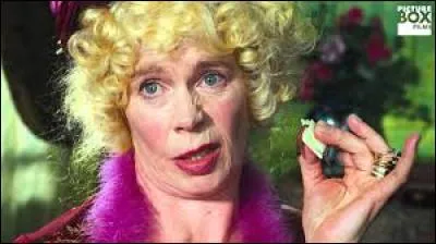 Nanny McPhee  : Quel animal se trouve dans les petits sandwichs offerts à la prétendante fortunée  qui souhaite épouser le père des enfants ?