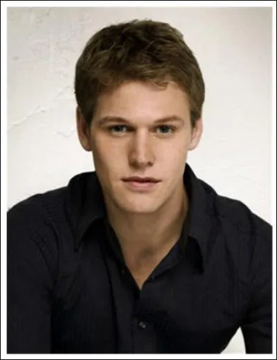 Si je vous dis Zach Roerig, il s'agit forcément de (des)...