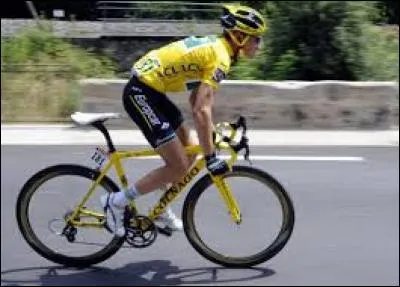 Je vais faire un tour à vél___.