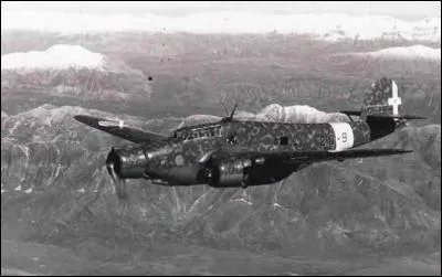 Quel est ce bombardier trimoteur ?