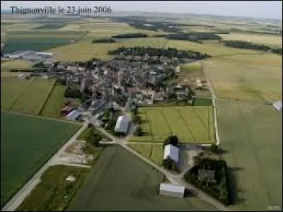 Commune de la région agricole de la Beauce riche, Thignonville se situe en région ...