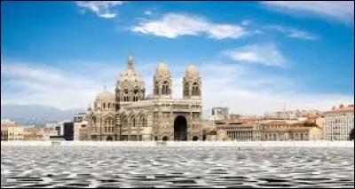 De quelle ville Jean-Claude Gaudin est-il l'actuel maire ?