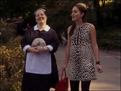 La famille Waldorf a une bonne-gouvernante à domicile, la délicieusement gentille et maligne Dorota. Quelle est sa nationalité ?